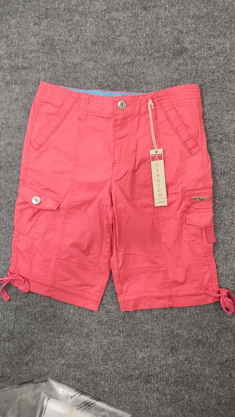Khakis & Co Women's Pink Stretch Cargo Bermuda Shorts Size 4
